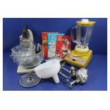 Sunbeam MixmasterMixer w/Juicer Attach&Accessories