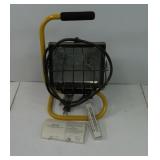 Halogen Work Lamp w/Spare Bulb-(works) Halogen Work Lamp w/Spare Bulb-(works)