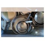 2 RevereWare Saucepans w/Lid,Frying Pan w/Lid, 2 RevereWare Saucepans w/Lid,Frying Pan w/Lid,