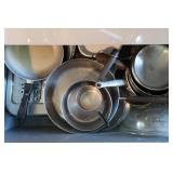 2 RevereWare Saucepans w/Lid,Frying Pan w/Lid,