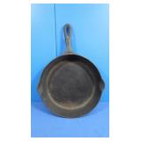 Griswold Cast Iron Fry Pan