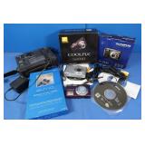 Nikon Coolpie s3000, Olympus FE-42, Solar Powered