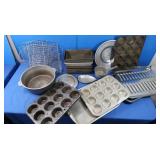 Hammered Aluminum Bowl, Bread Pans, Baking