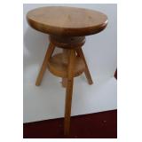 3 Legged Wooden Stool Adjustable Height
