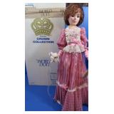 World Doll Crown Collection 1984 30" La Damigella