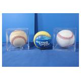 2 Autographed Baseballs(Frank Thomas-