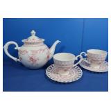 Gracie China Teapot, 2 Cups&Saucers
