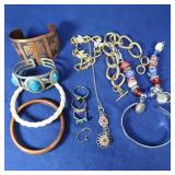 Costume Bracelets&Rings