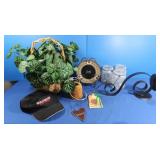 Home Decor w/Tote & Plastic House Plant