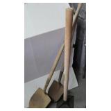 Post Hole Tamper,2 Shovels