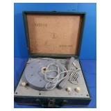 Vintage Emerson 45 Record Player  *Works