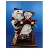 Animated &Lit Santa &Mrs Claus (Works)