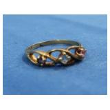 10K Yellow Gold Mothers Ring, 3 Stones Able To