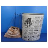 Metal Trashcan 13", Clothespins