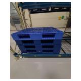 12 Plastic Pallets 48x48x6