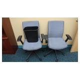 2 Desk Chairs, Trash Bin