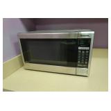Panasonic Microwave 20x14x12