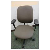 Adj Office Chair