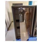 Cabinet for Servers w/Contents 23x18x41 "Fat Cat"