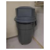 Rubbermaid Industrial Garbage Can 28Wx53L