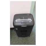 Fellowes Shredder 13x10x22