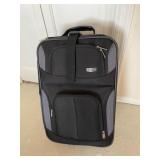 Quest Small Soft Luggage w/2 Wheels