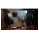 Insigna 39" Flatscreen TV w/Remote