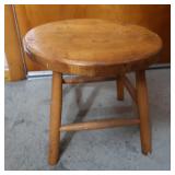 Sm. Wooden Stool-14"Rdx13"H