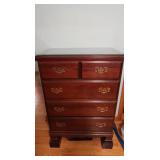 Wooden Dresser w/Risers-31"x18"x42"