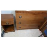 Wood Dresser(42"x19"x34")Wood Nightstand(13x14x2