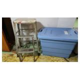Metal StepLadder,,Aero Houseware Tote w/Lid-22gal,