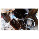 Chain w/Hook, 2 Buckets w/Metal Screws&Tools