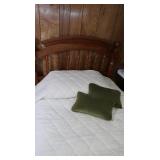 Twin Bed incl. Headboard, Frame, Bedding