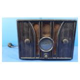 Vintage Emerson Radio