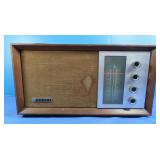 Panasonic AM/FM Table Radio-17x6x16"