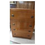 Vintage 4 Drawer Dresser-32x19x45.5"(dovetail)