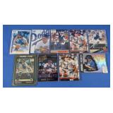 Assorted Mike Piazza Baseball Cards