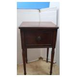 Small Vintage 1 Drawer Table