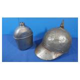 Tin Helmet-Vollrath US 1943 & Canteen (no top)