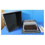 Vintage Optima Typewriter in Case