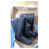 NIB Guide Series Ultimate Rubber Hip Wadder Boot