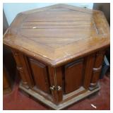 Vintage Wooden Night Stand w/2 Doors 20"Hx26"