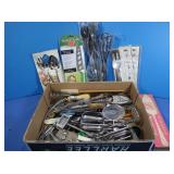Kitchen Utensils & Gadgets