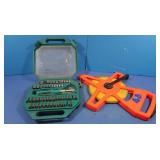 Hand Ratchet w/Bits & Sockets, Master Mechanic
