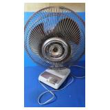 12" Table Top Oscillating Fan