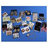 Costume Jewelry-NIP Earrings