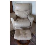 Leather Elec Recliner w/Ottoman-very clean