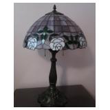 Tiffany Style Table Lamp w/Heavy Metal Base