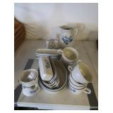 Lg Lot Pfalzgraff Yorktowne