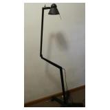 Wiko Telescoping Arm Lamp w/Casters on bottom
